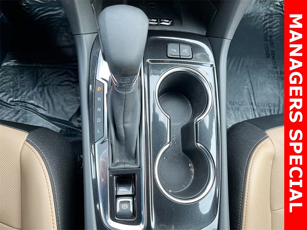 Used 2024 Chevrolet Equinox Premier image 17