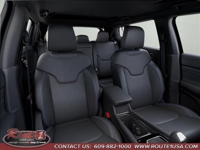 New 2026 Jeep Compass Limited w/ Sun, Sound & Navigation Group AWD/4WD image 17