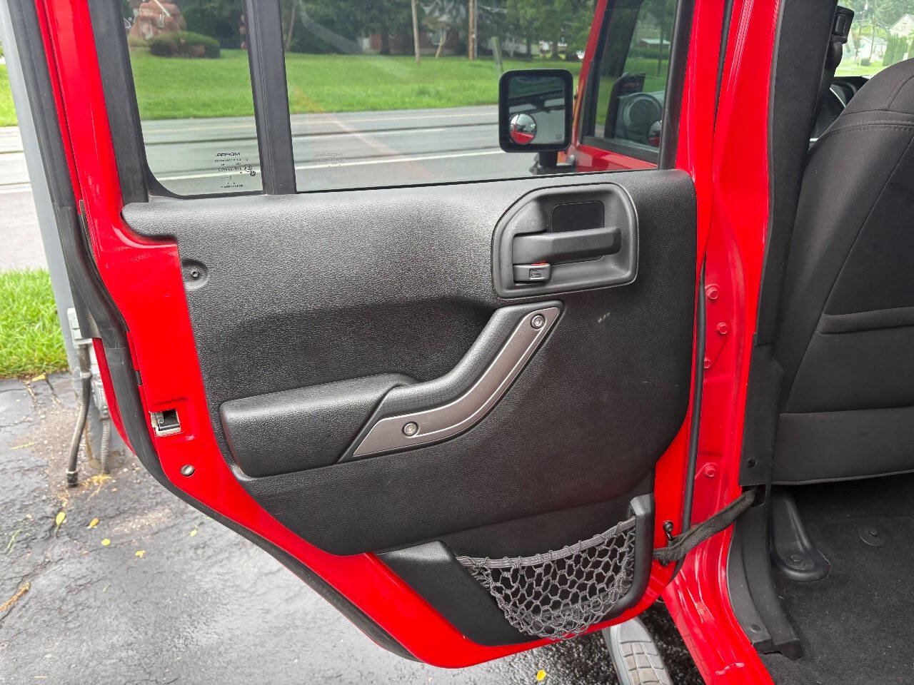 Used 2014 Jeep Wrangler Unlimited Sport w/ Quick Order Package 23S AWD/4WD image 18