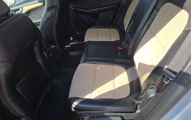 Used 2022 Ford Escape Titanium w/ Titanium Elite Package AWD/4WD image 10
