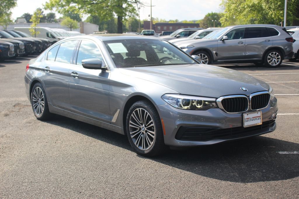 Used 2019 BMW 530i xDrive w/ Convenience Package AWD/4WD image 1