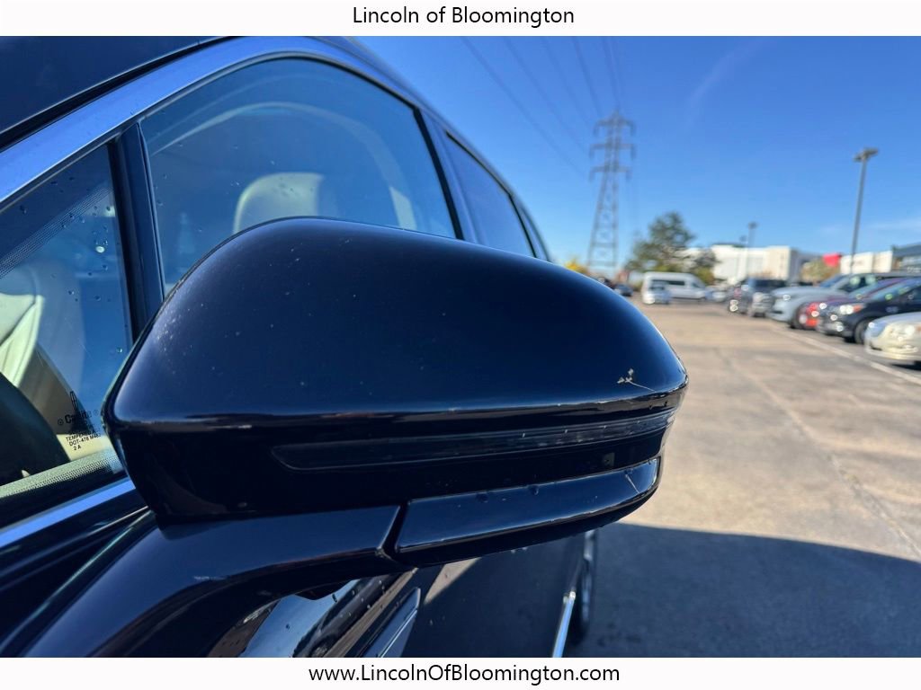 Certified 2022 Lincoln Nautilus Reserve w/ Equipment Group 201A image 16