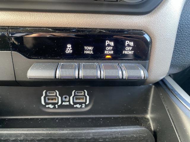 Used 2020 RAM 1500 Laramie image 22