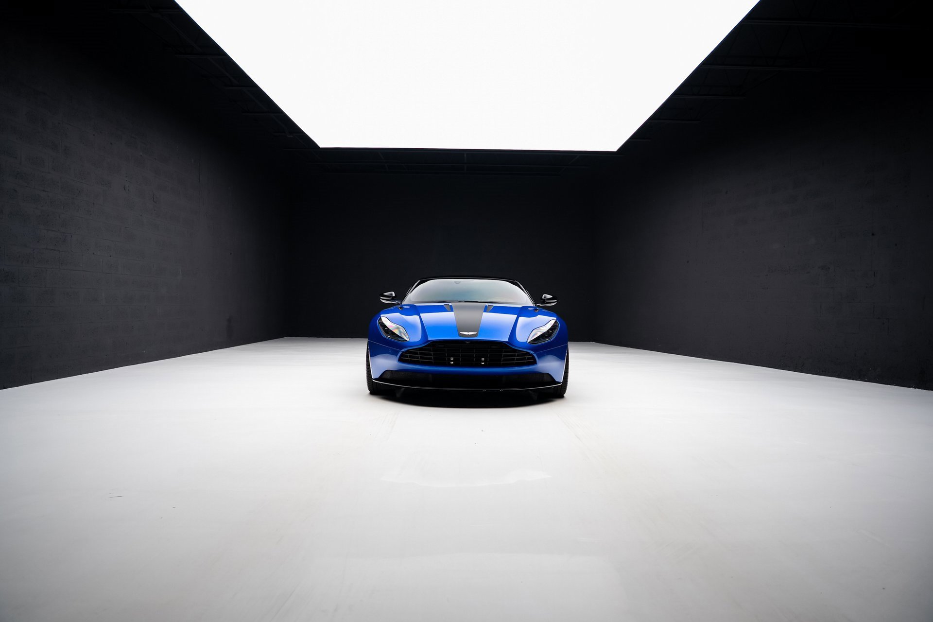 Used 2020 Aston Martin DB11 AMR image 82