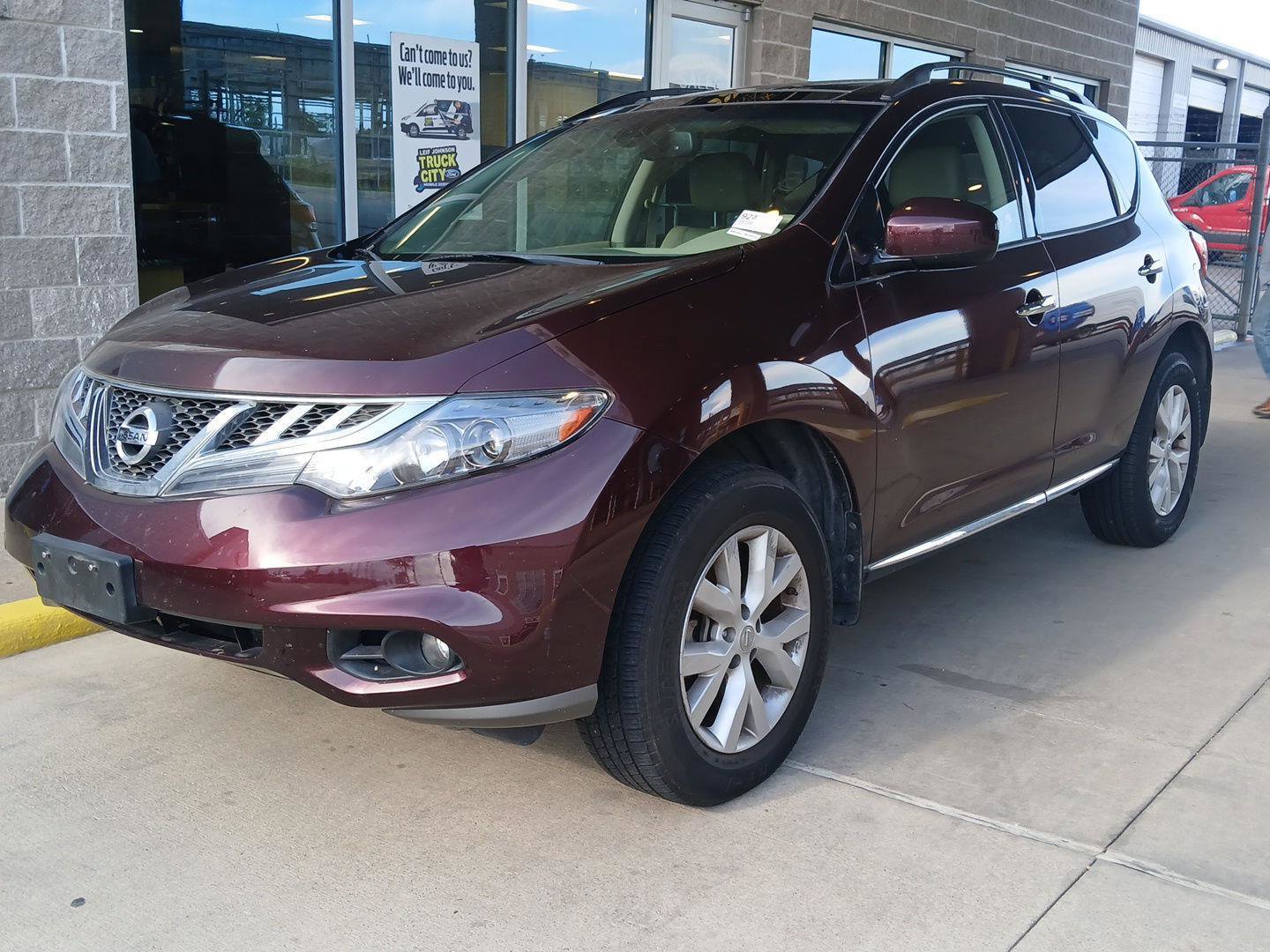 Used 2014 Nissan Murano SL w/ Navigation Package FWD image 3