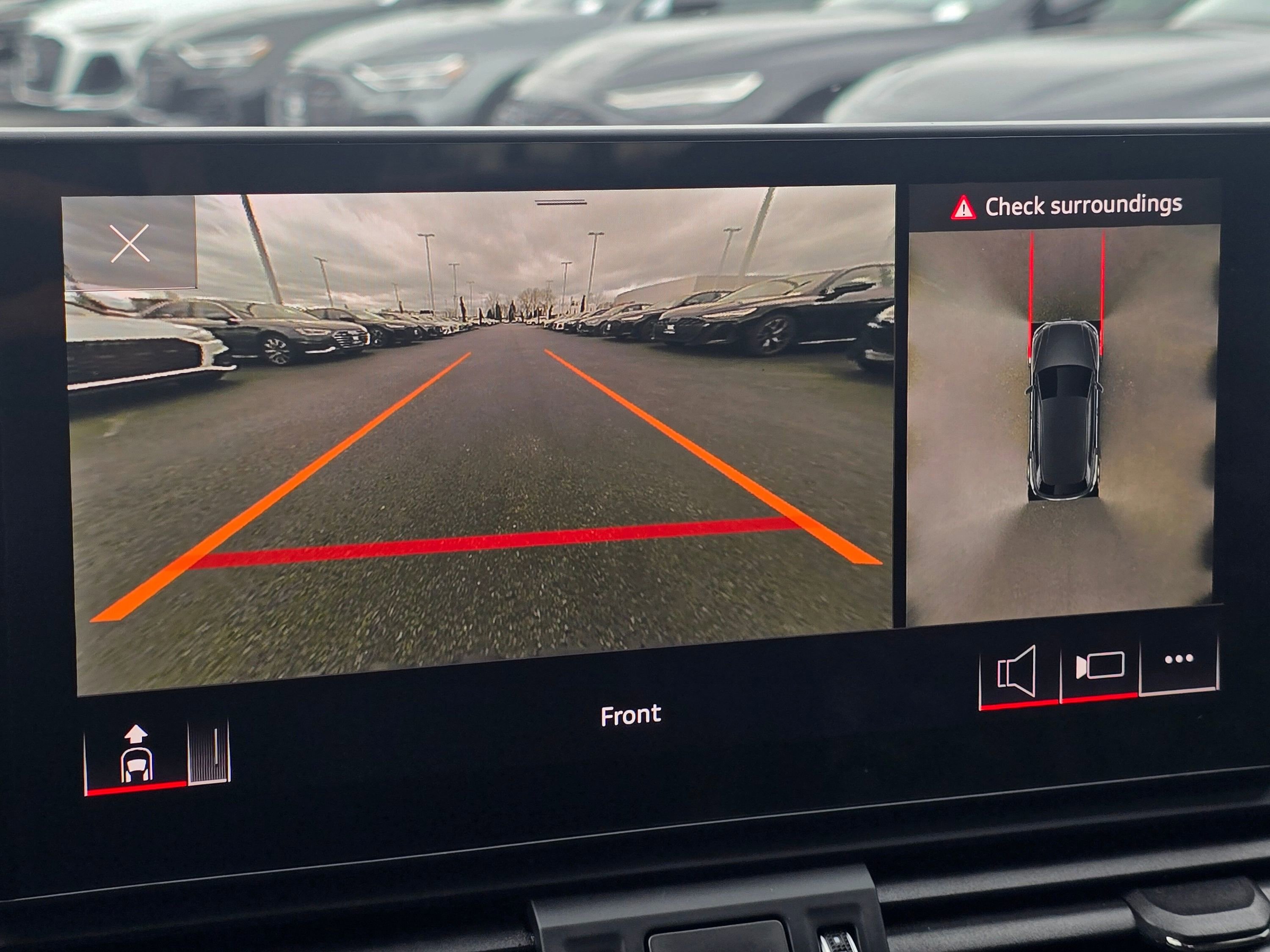 Used 2023 Audi SQ5 Premium Plus w/ Premium Plus Package image 46