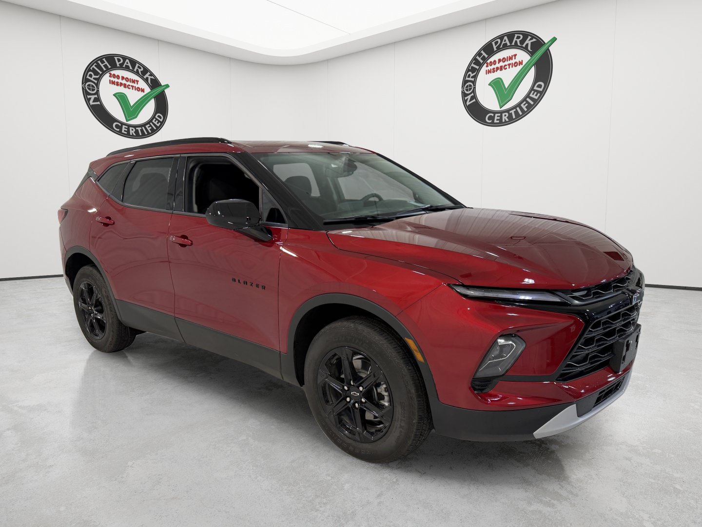 Used 2026 Chevrolet Blazer LT w/ Convenience Package FWD image 7