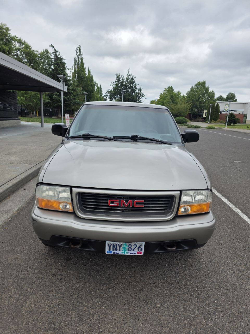 Used 2001 GMC Sonoma SLS image 2