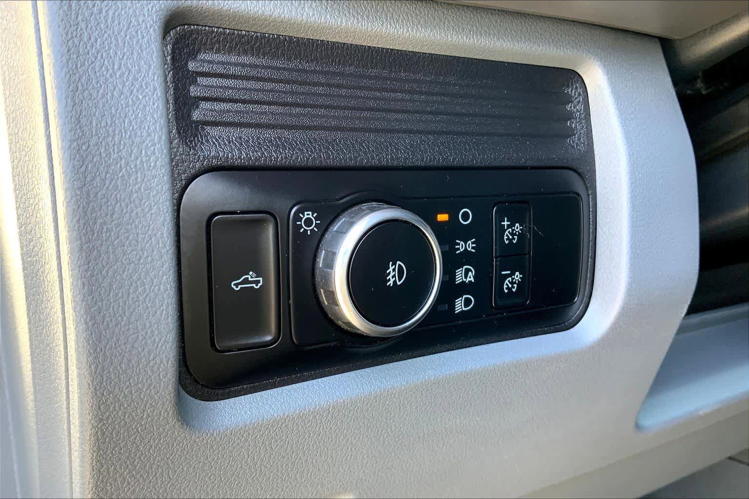Used 2025 Ford F250 XL w/ STX Appearance Package AWD/4WD image 35