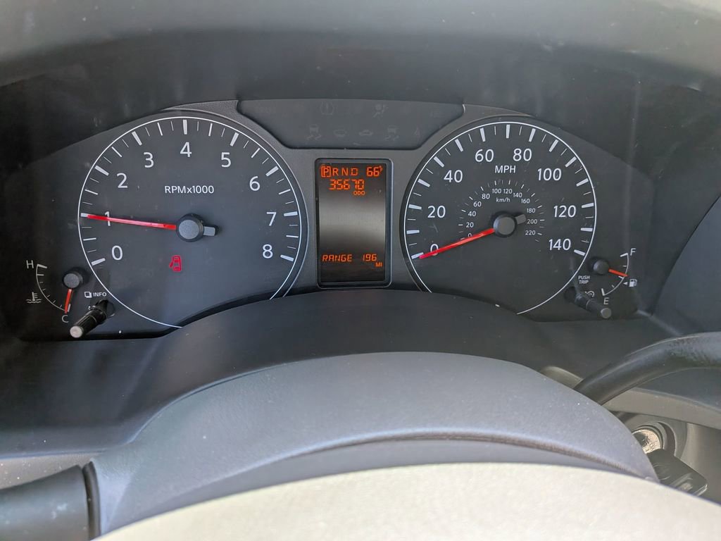 Used 2021 Nissan NV 3500 SL image 16