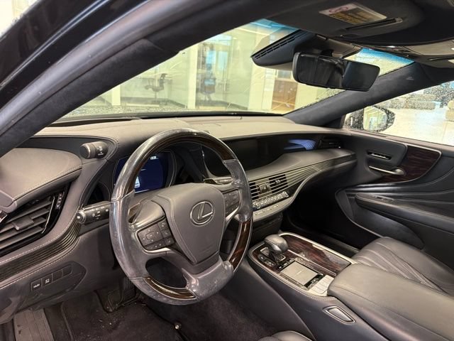 Used 2018 Lexus LS 500 w/ Interior Upgrade Package RWD image 5