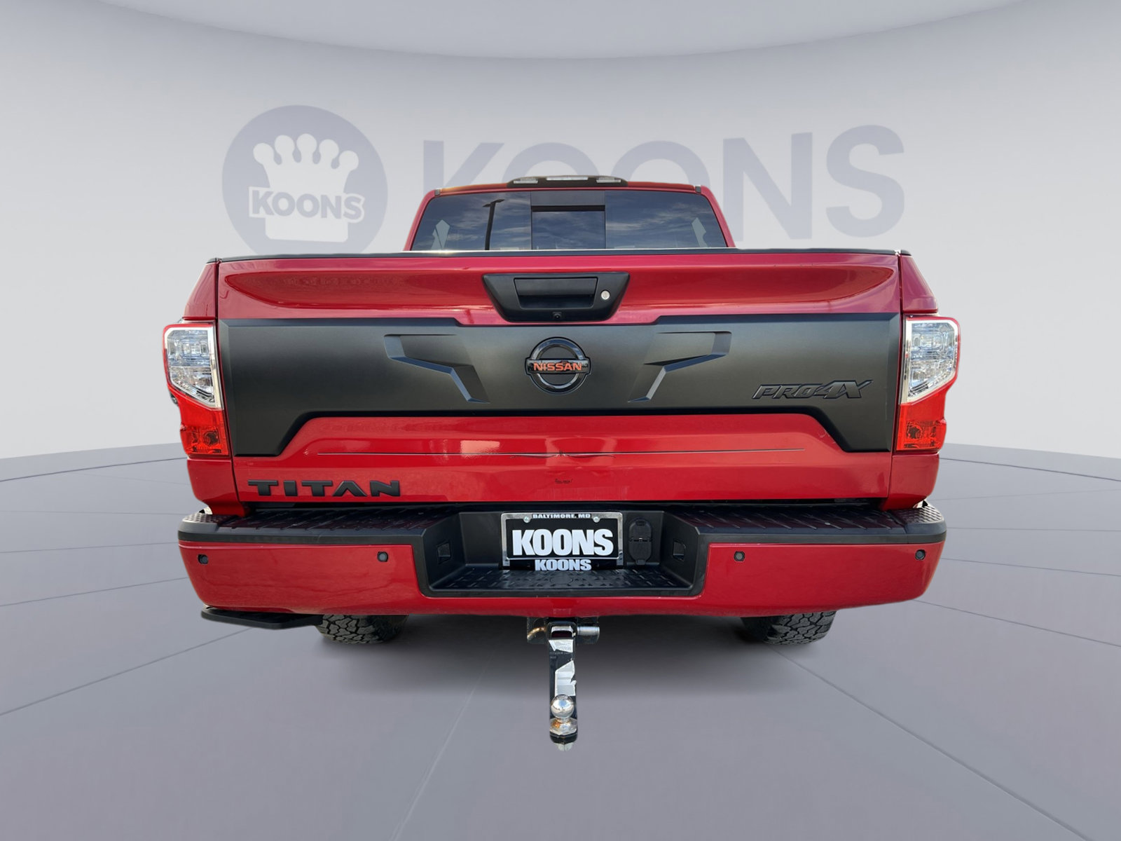 Used 2021 Nissan Titan PRO-4X w/ Pro-4x Convenience Package image 5