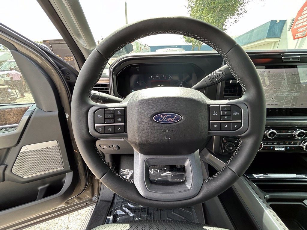 New 2027 Ford F250 Lariat w/ Lariat Ultimate Package AWD/4WD image 15