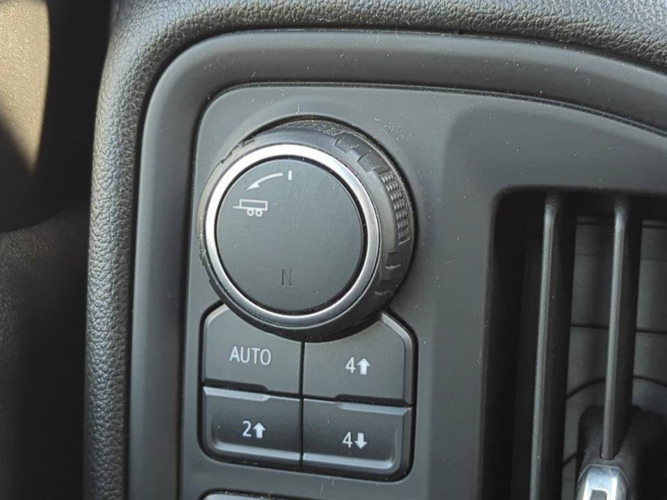 Used 2020 Chevrolet Silverado 1500 Custom Trail Boss w/ Custom Convenience Package AWD/4WD image 25