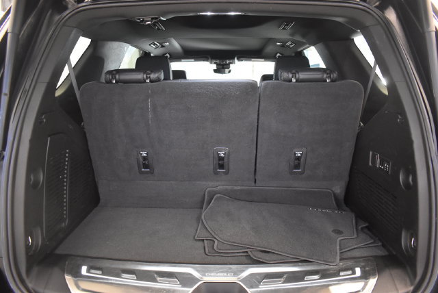 Used 2023 Chevrolet Tahoe High Country w/ LPO, Illumination Package AWD/4WD image 16