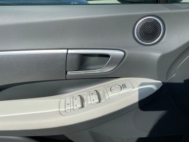New 2025 Hyundai Sonata SE image 22