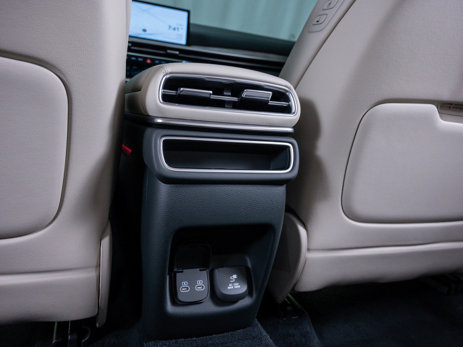 New 2026 Genesis GV80 2.5T Advanced image 18