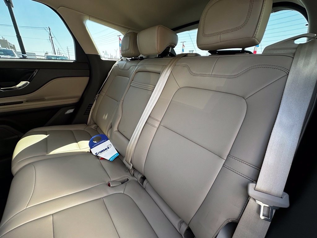 Used 2024 Lincoln Corsair FWD image 23
