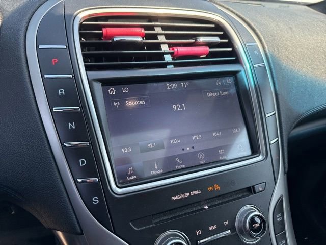 Used 2019 Lincoln Nautilus Select AWD/4WD image 23