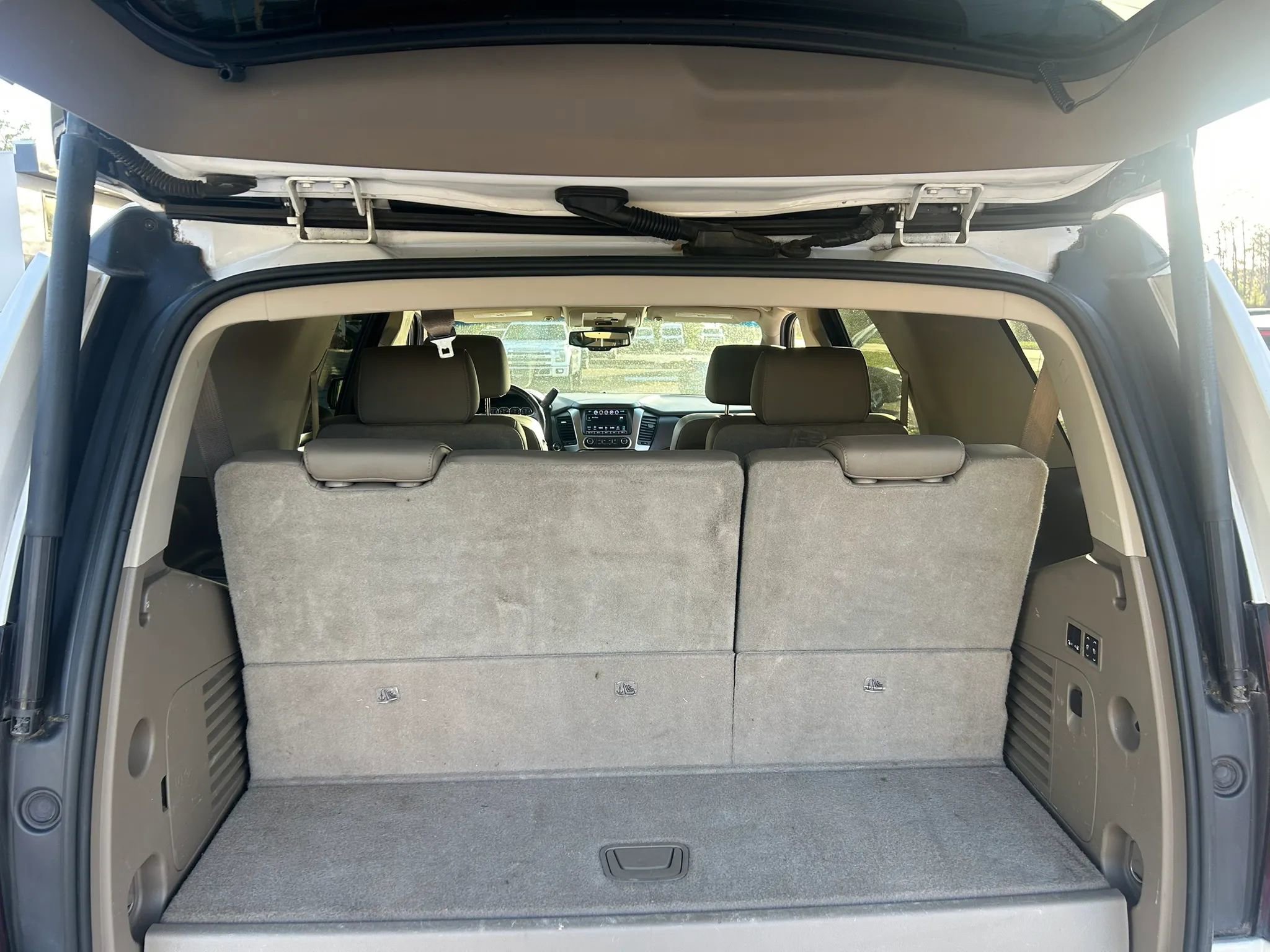 Used 2016 Chevrolet Tahoe LTZ image 14