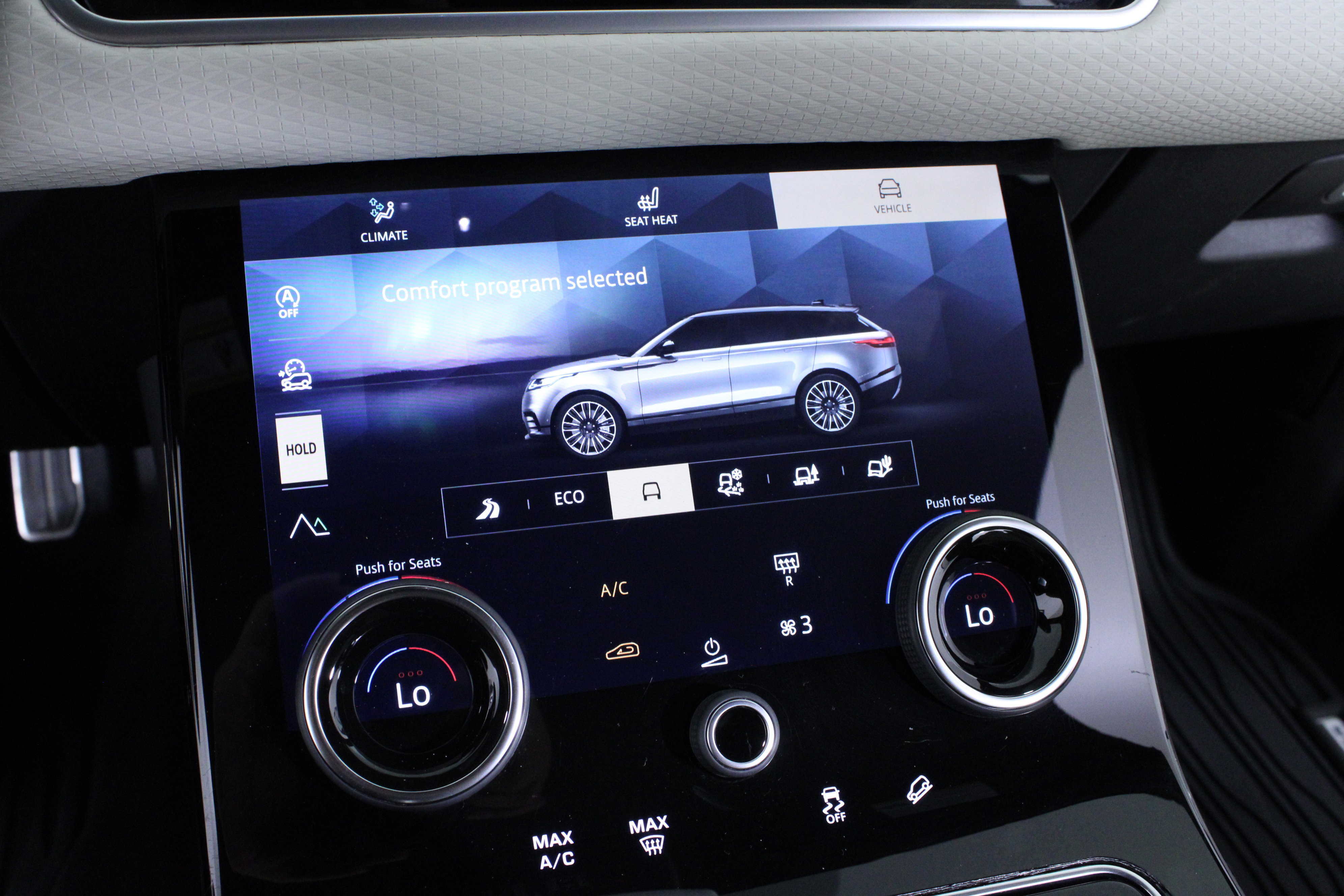 Used 2023 Land Rover Range Rover Velar R-Dynamic S AWD/4WD image 28