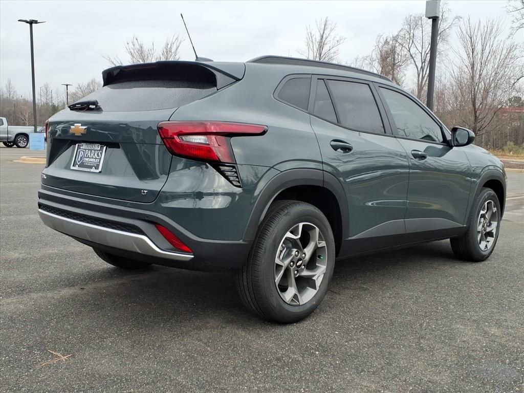 New 2026 Chevrolet Trax LT w/ Driver Confidence Package image 29