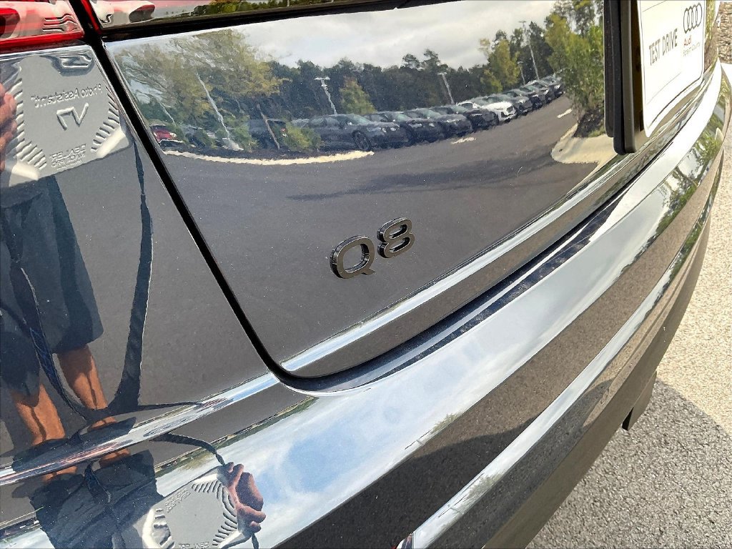 New 2026 Audi Q8 Prestige AWD/4WD image 9