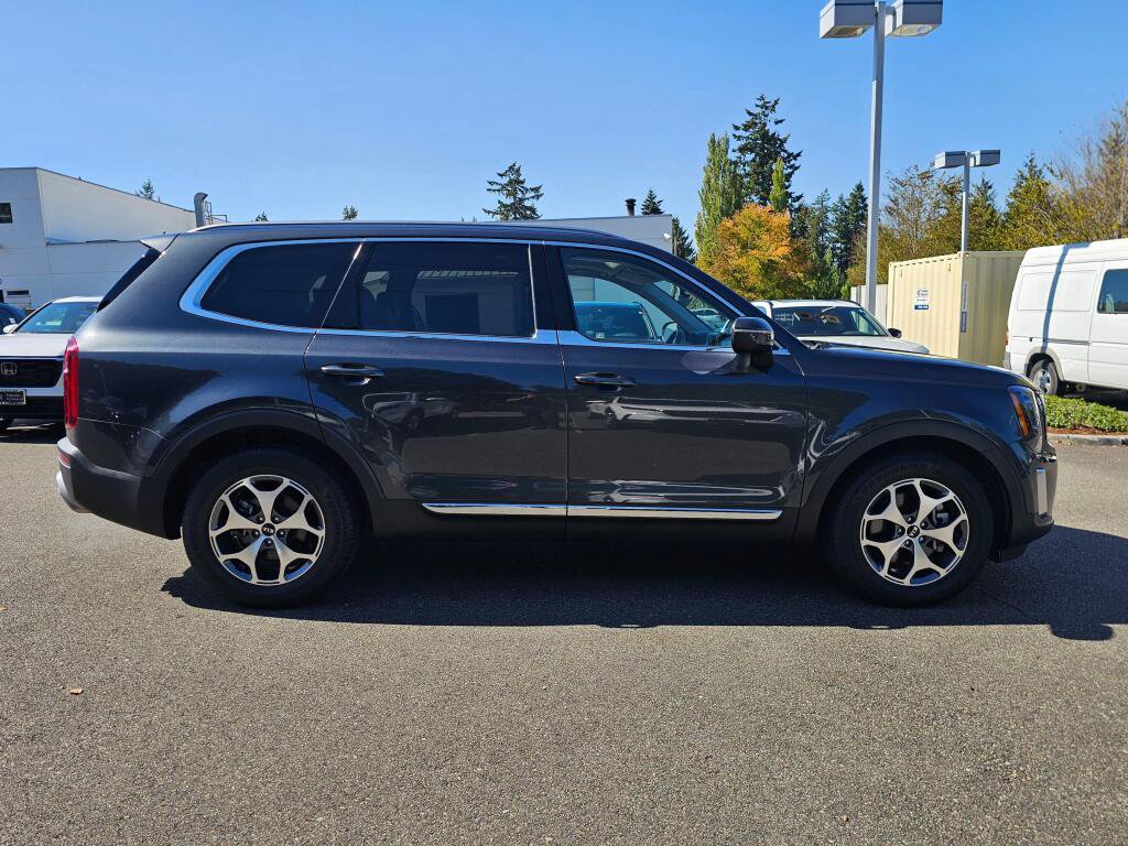 Used 2020 Kia Telluride EX AWD/4WD image 8