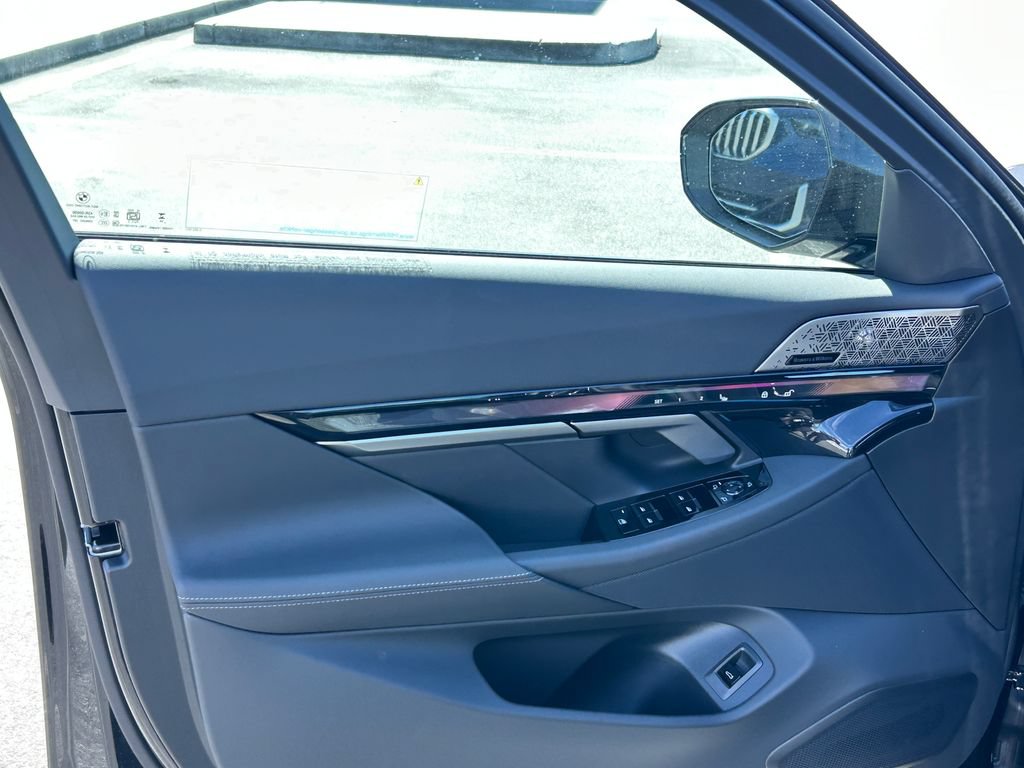 New 2027 BMW 540i xDrive w/ M Sport Package AWD/4WD image 11