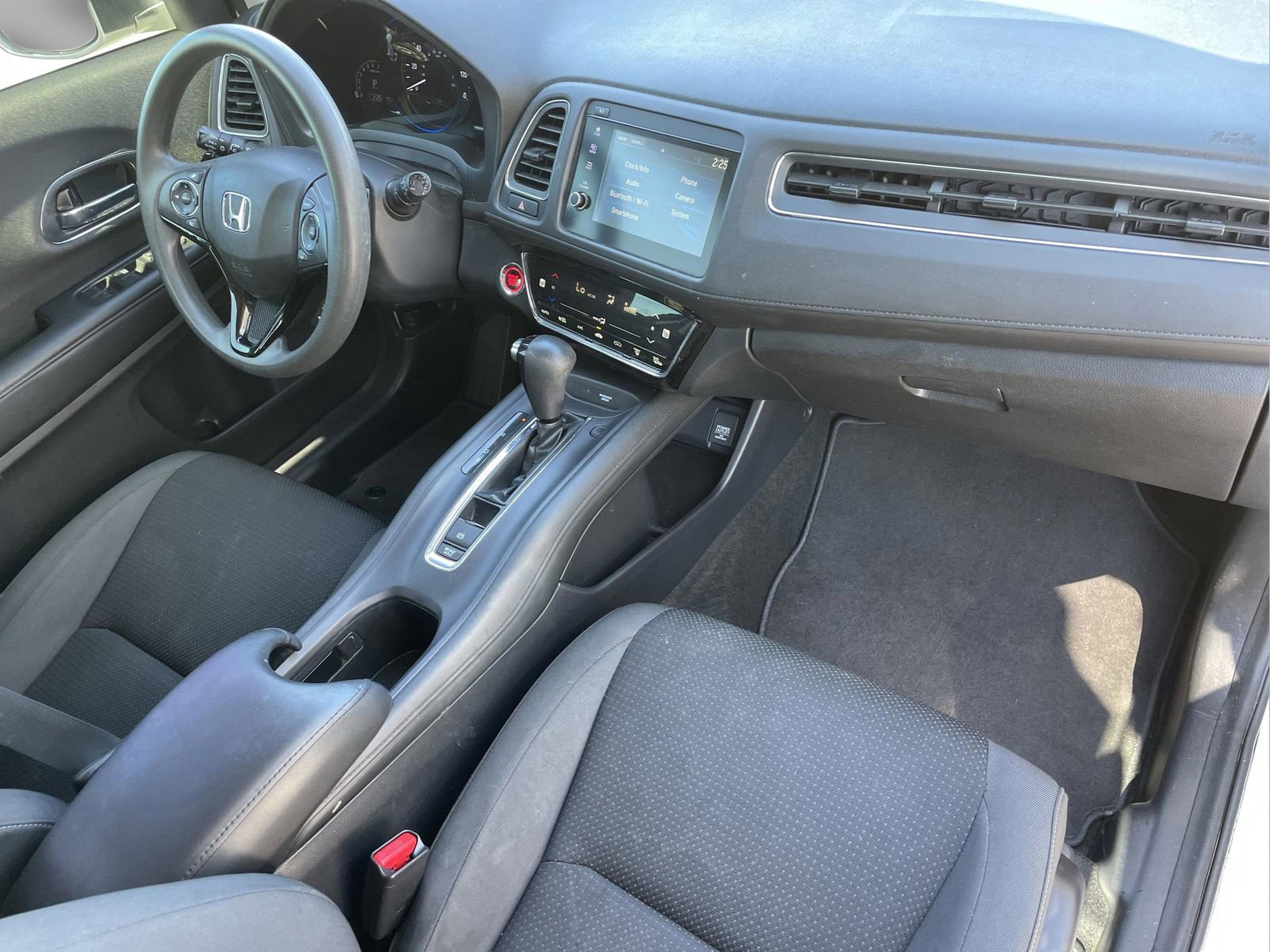 Used 2021 Honda HR-V EX image 21