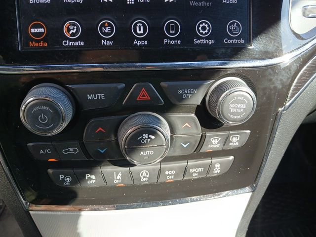 Used 2021 Jeep Grand Cherokee Summit w/ Platinum Series Group image 41