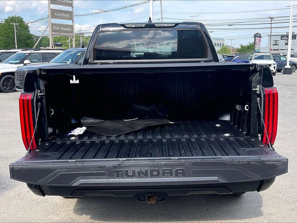 Used 2023 Toyota Tundra SR5 w/ SR5 Convenience Package AWD/4WD image 31