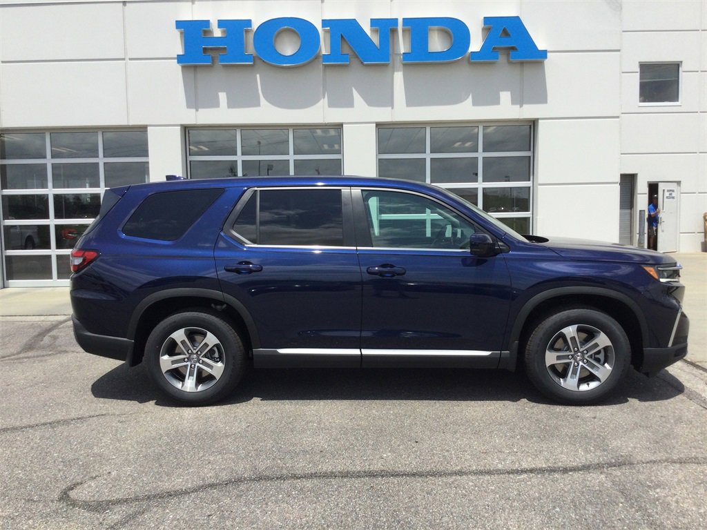 New 2025 Honda Pilot EX-L image 2