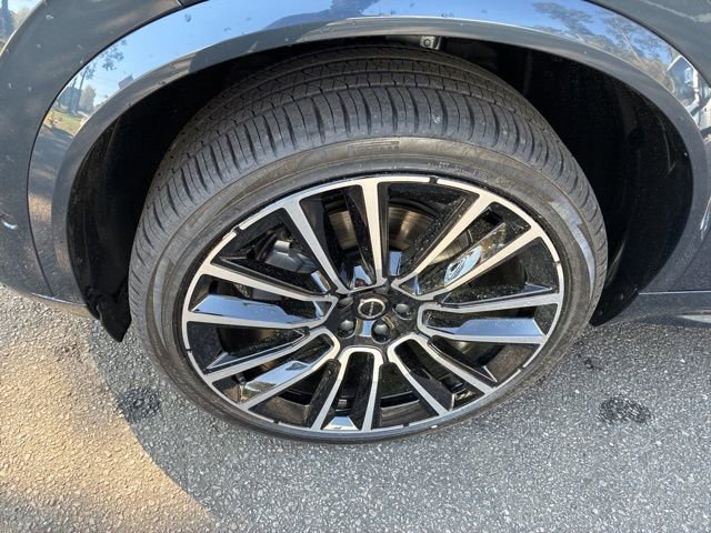 New 2026 Volvo XC90 B6 Plus w/ Protection Package Premier AWD/4WD image 12