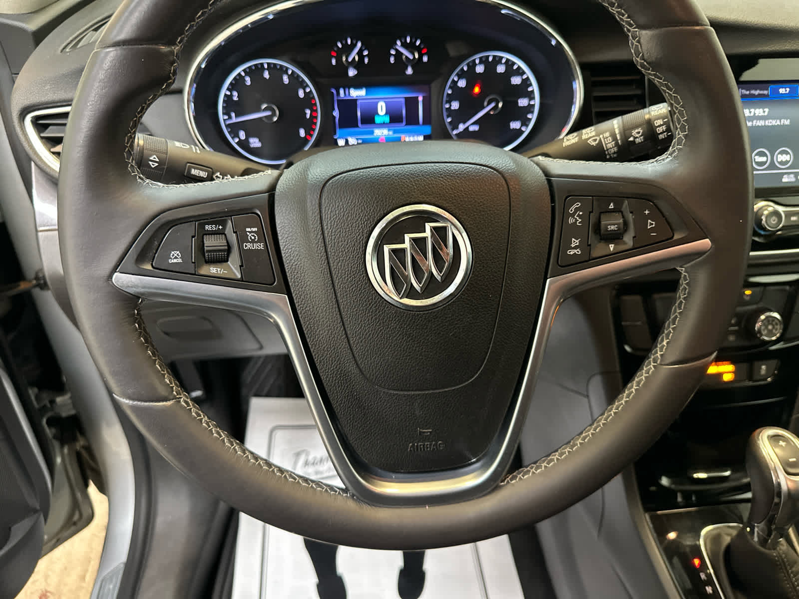 Certified 2022 Buick Encore Preferred w/ Safety Package image 12