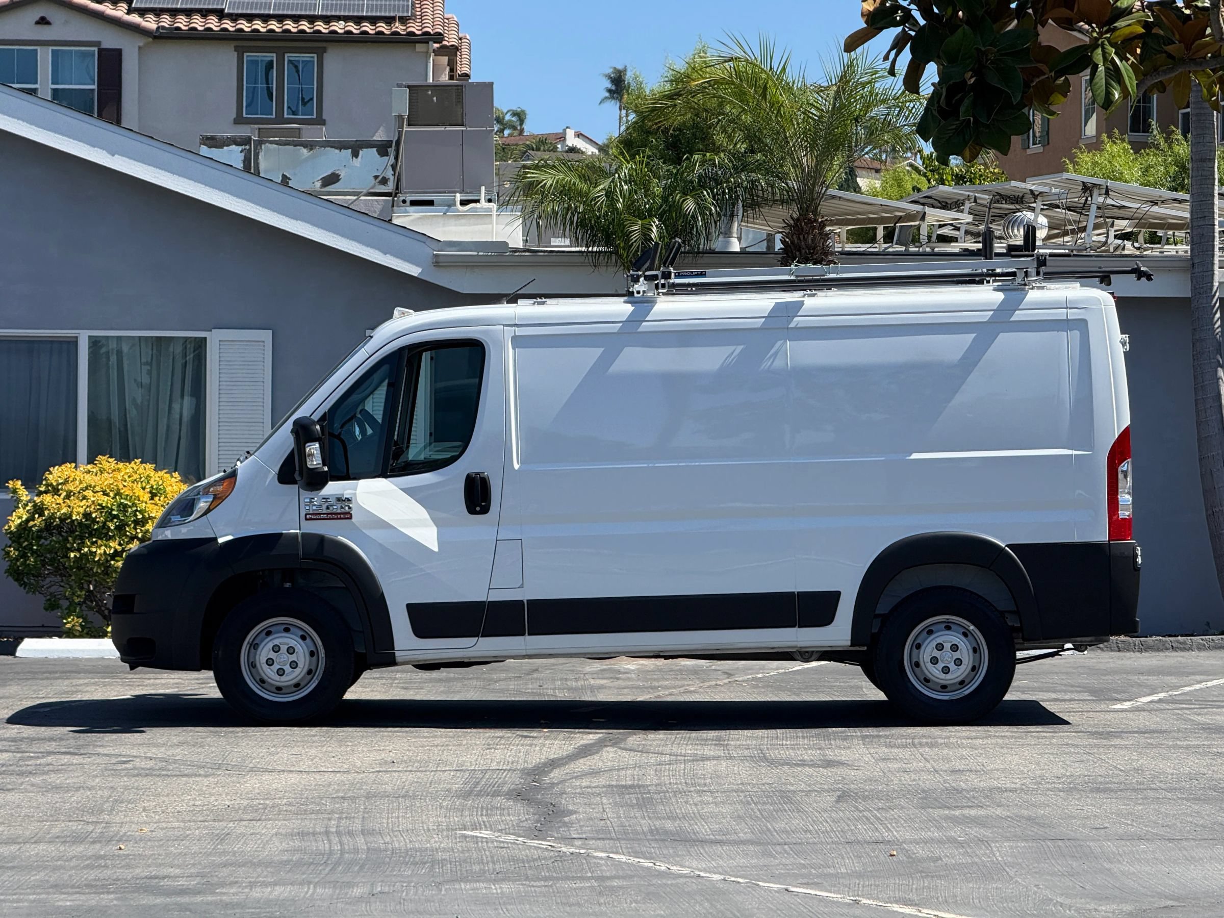 Used 2022 RAM ProMaster 1500 FWD image 2