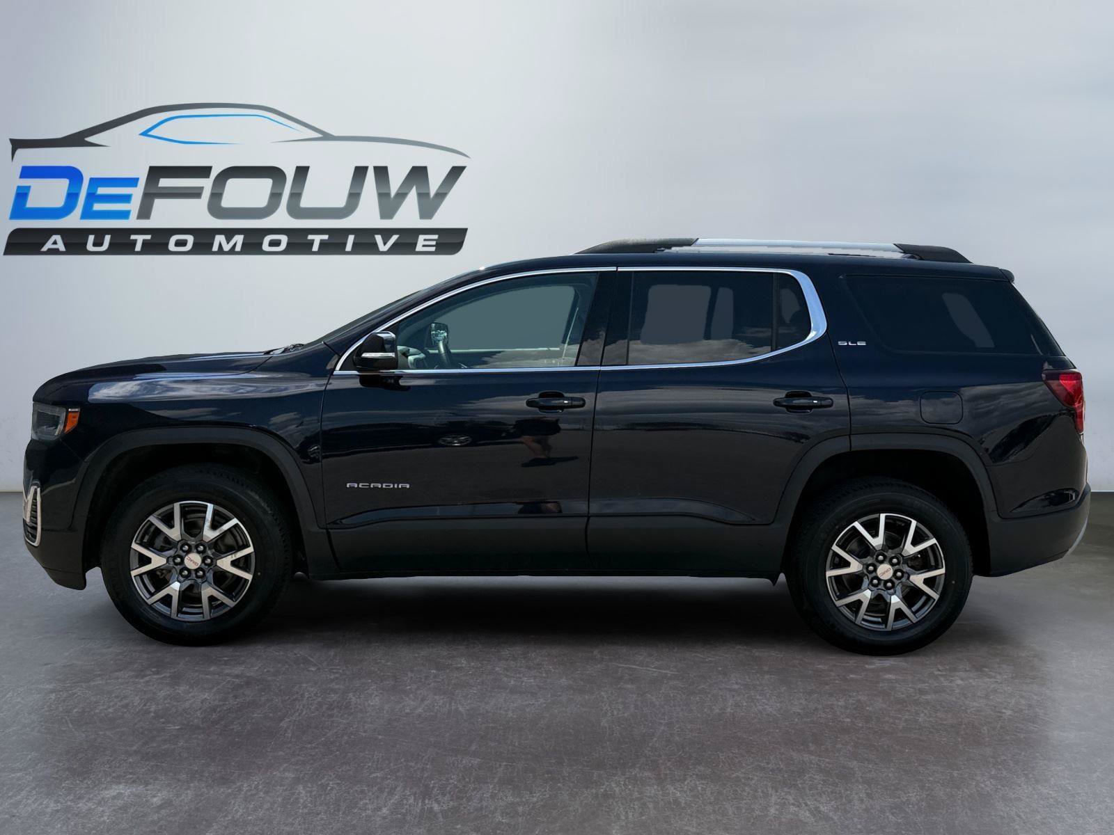Used 2022 GMC Acadia SLE w/ LPO, Cargo Package AWD/4WD image 6