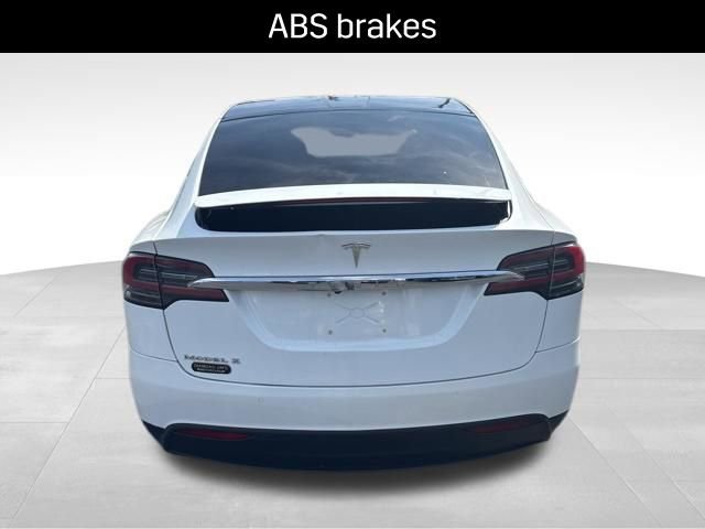 Used 2016 Tesla Model X 75D image 6