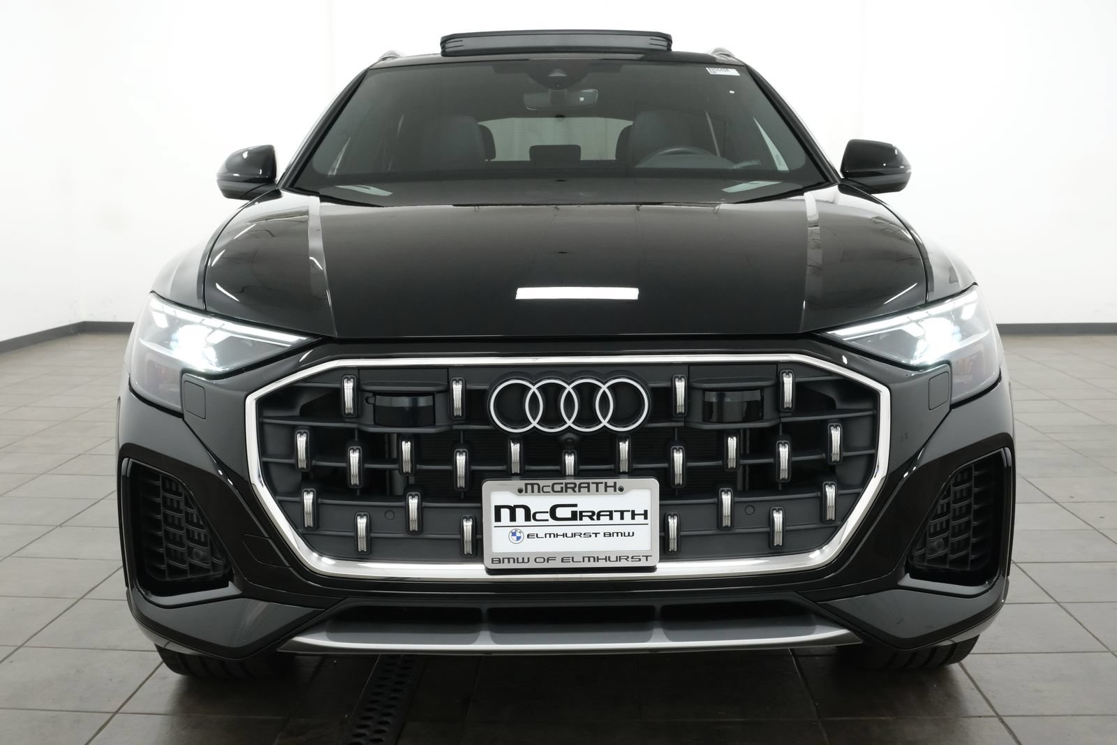 Used 2025 Audi Q8 Premium Plus AWD/4WD image 8