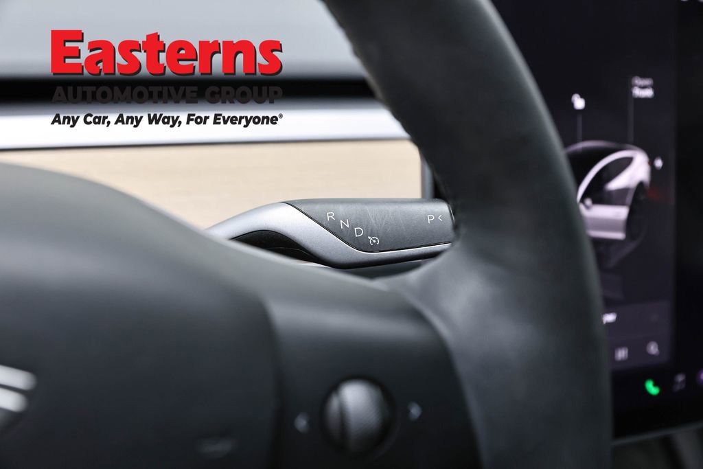 Used 2023 Tesla Model 3 Standard Range image 13