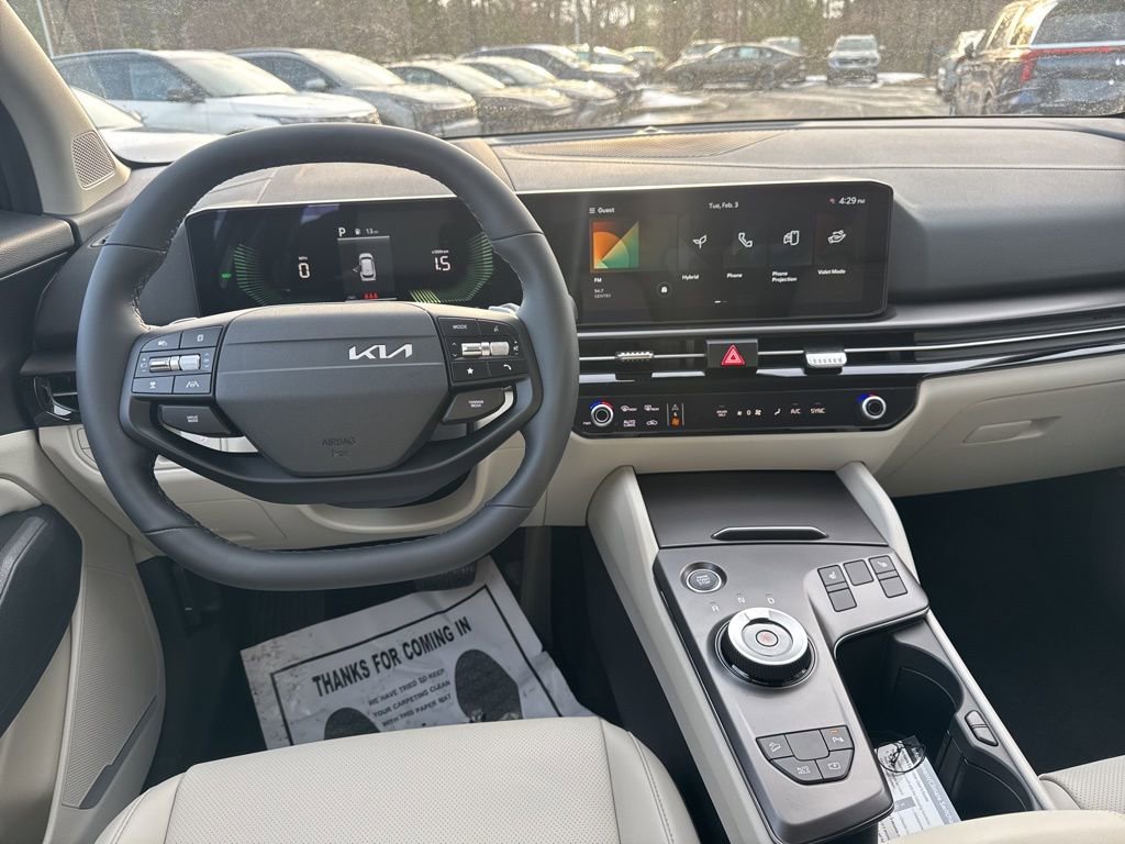 New 2026 Kia Sportage EX AWD/4WD image 2
