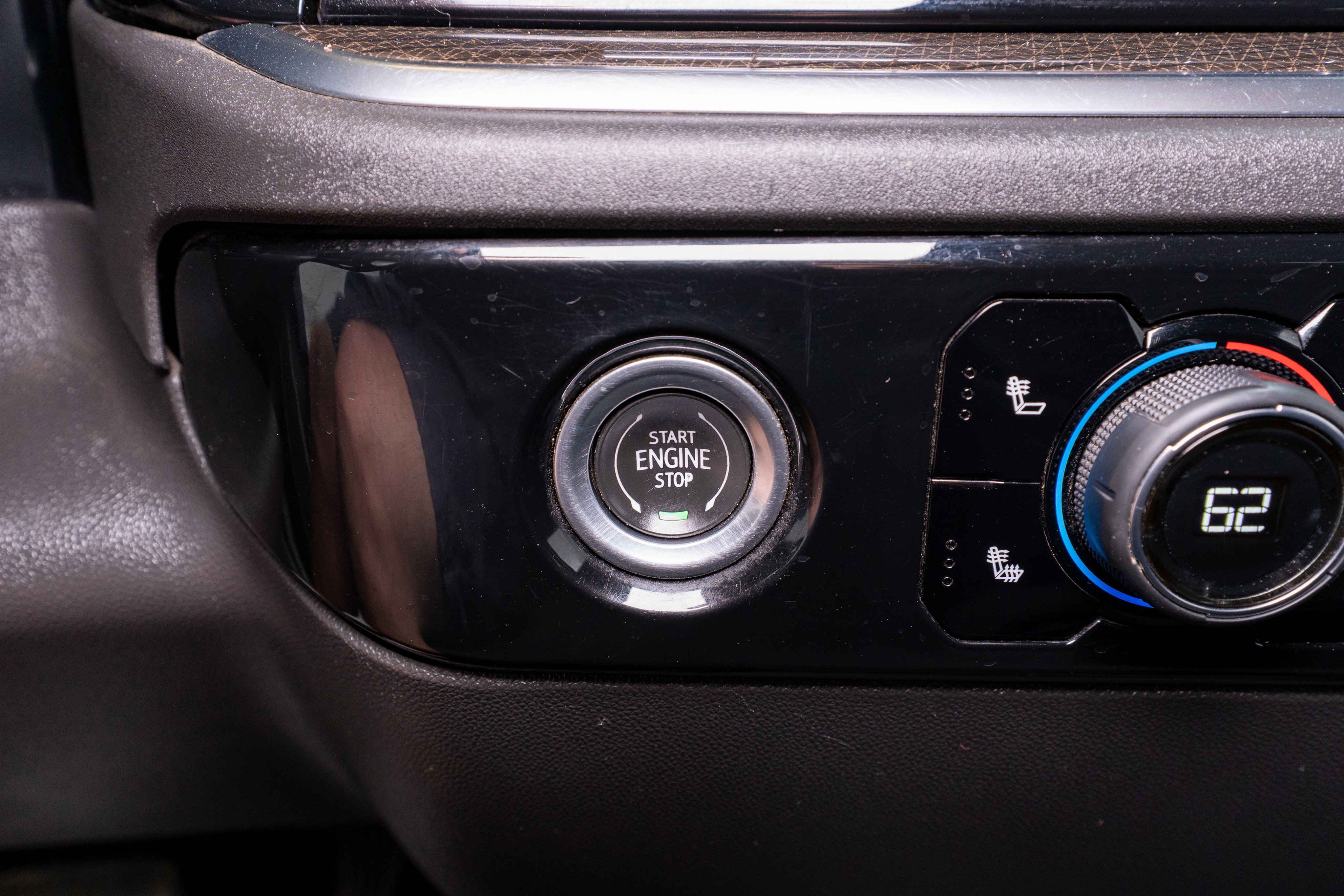 Used 2022 Chevrolet Silverado 1500 LT w/ Z71 Off-Road Package image 22