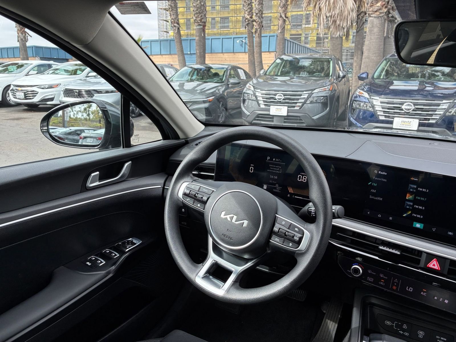 Used 2025 Kia K5 LXS image 34