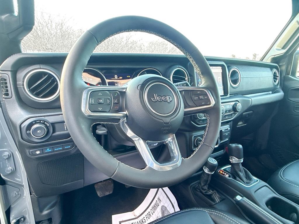 Used 2023 Jeep Wrangler Unlimited Sahara w/ Cold Weather Group image 12