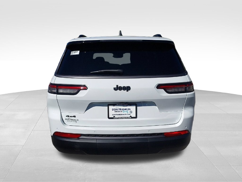 New 2027 Jeep Grand Cherokee L Limited w/ Limited Altitude Package AWD/4WD image 4