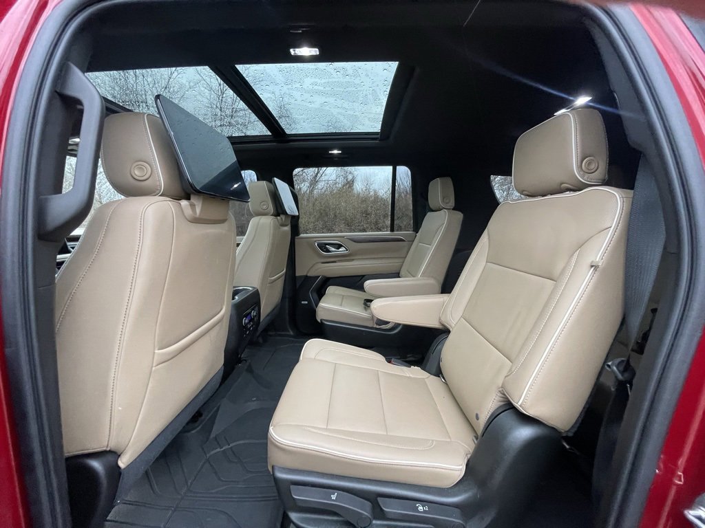 Certified 2021 Chevrolet Suburban Premier w/ Premium Package image 29