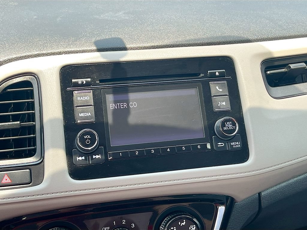 Used 2021 Honda HR-V LX image 14
