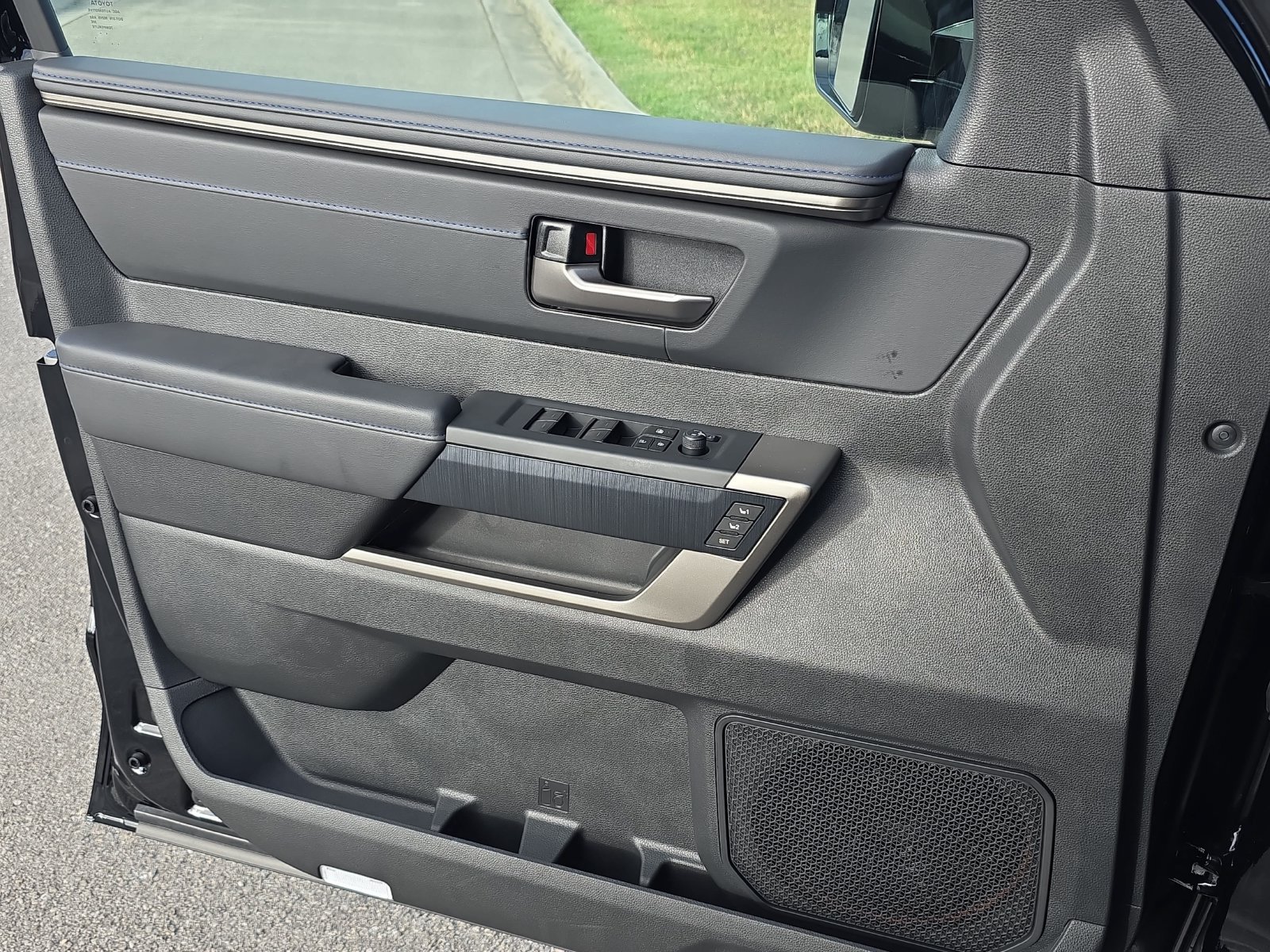 New 2026 Toyota Sequoia Platinum AWD/4WD image 23