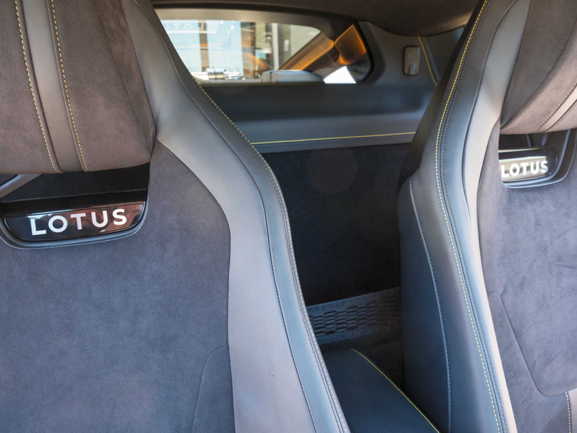 Used 2024 Lotus Emira First Edition image 54