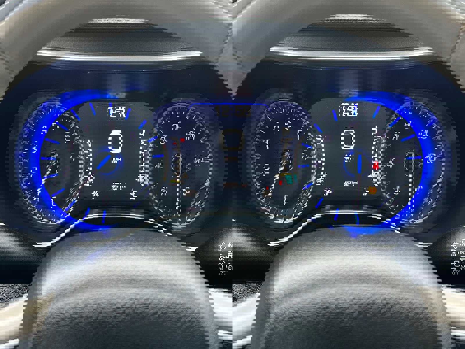 Used 2020 Chrysler Pacifica Limited image 26